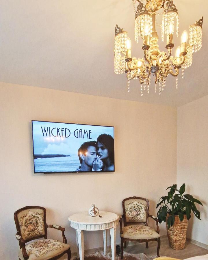 Amor Tirol Busteni (Adults Only) Екстериор снимка