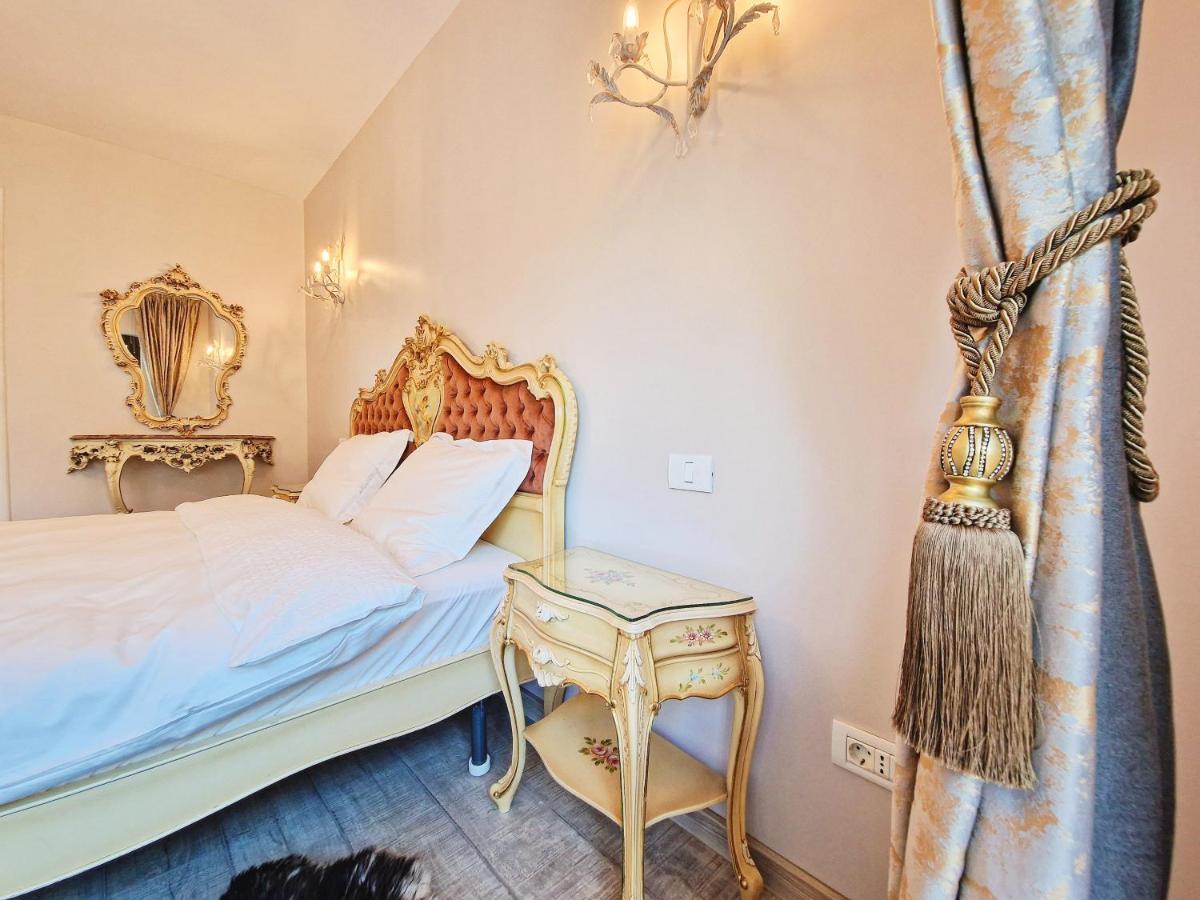 Amor Tirol Busteni (Adults Only) Екстериор снимка